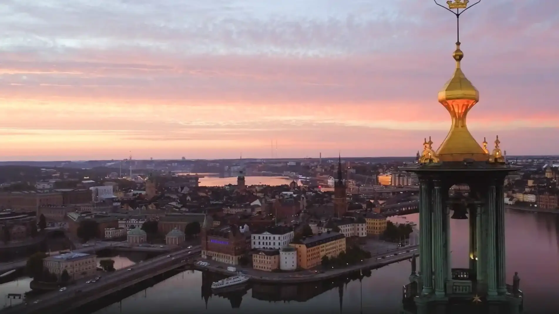 Stockholm Travel Guide With City View